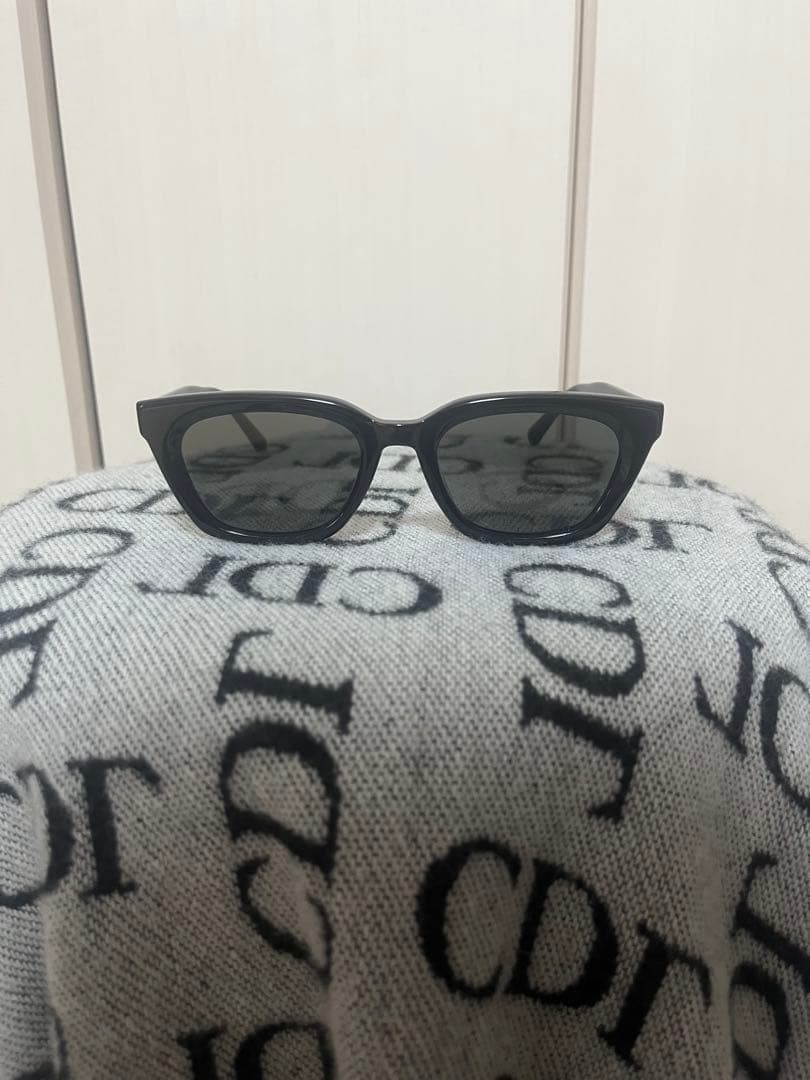 登坂広臣着用 GENTLE MONSTER HUE 岩田剛典着用