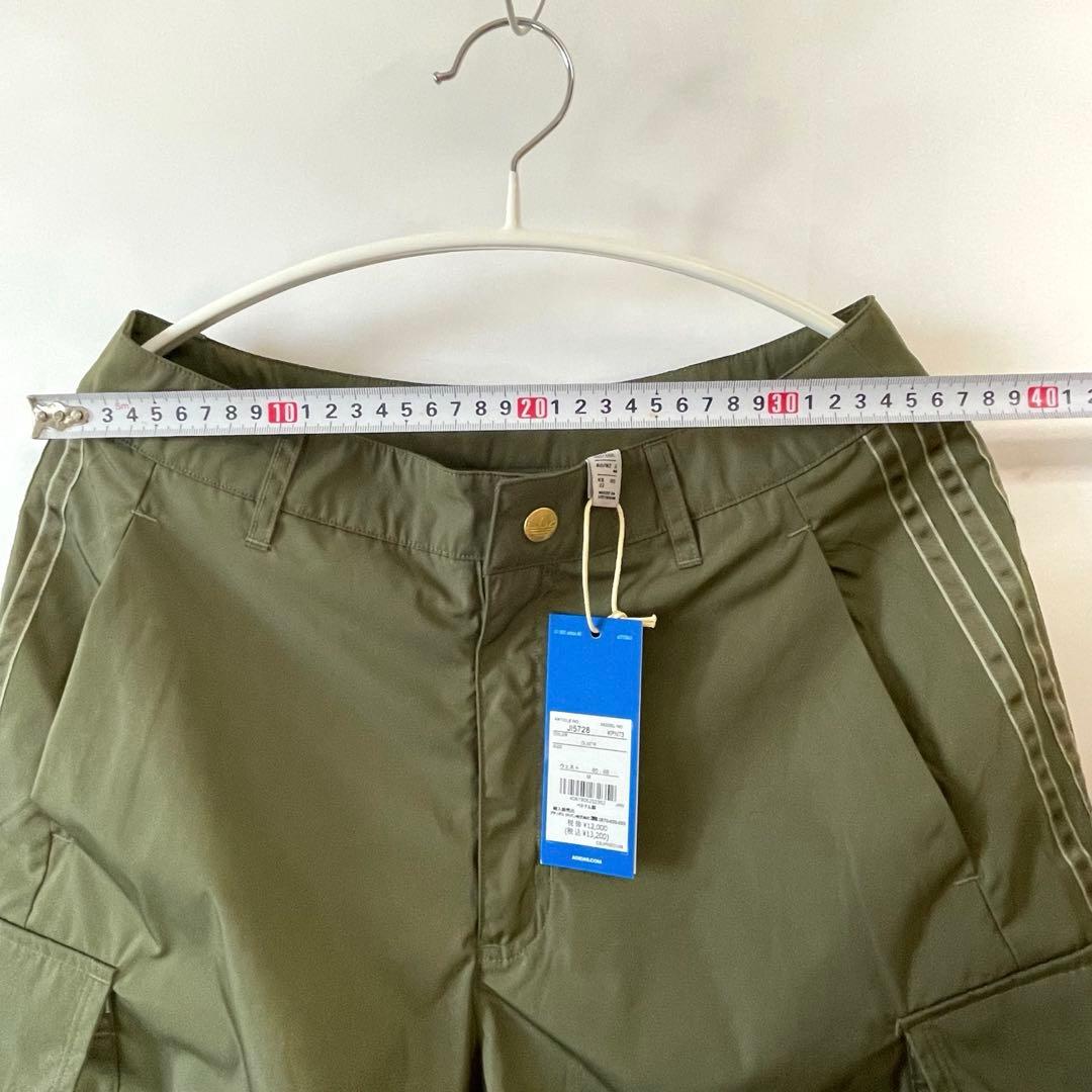 新品タグ付き✨adidas アディダス　カーゴパンツ M オリーブ 刺繍ロゴ