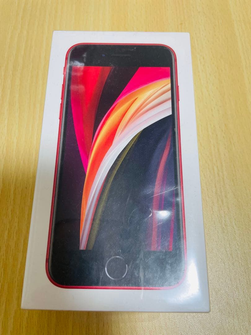 新品　未開封　iPhone SE 第2世代　レッド　64GB スマートフォン