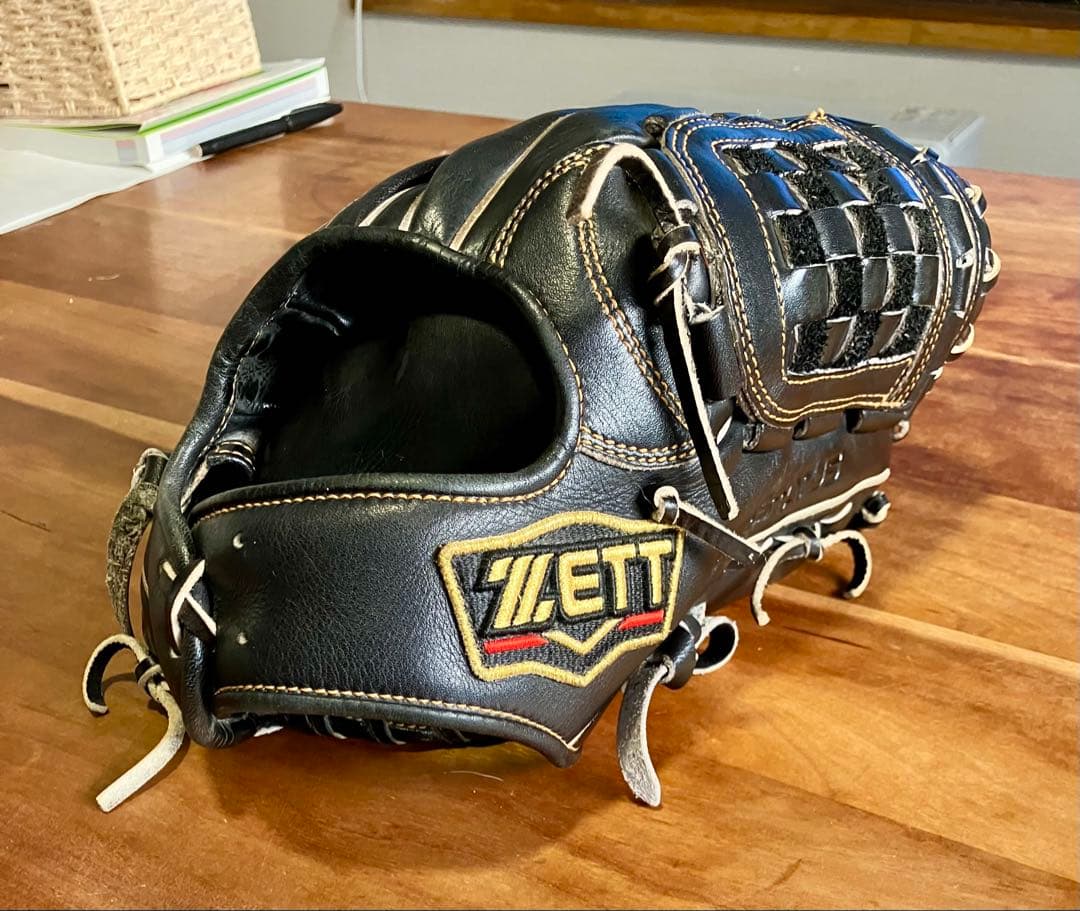 ZETT プロステイタス　軟式グローブ 源田モデル