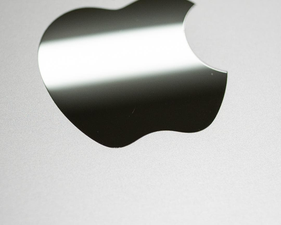 【超美品】MacBookPro 16インチ M1Max 32GB 1TB