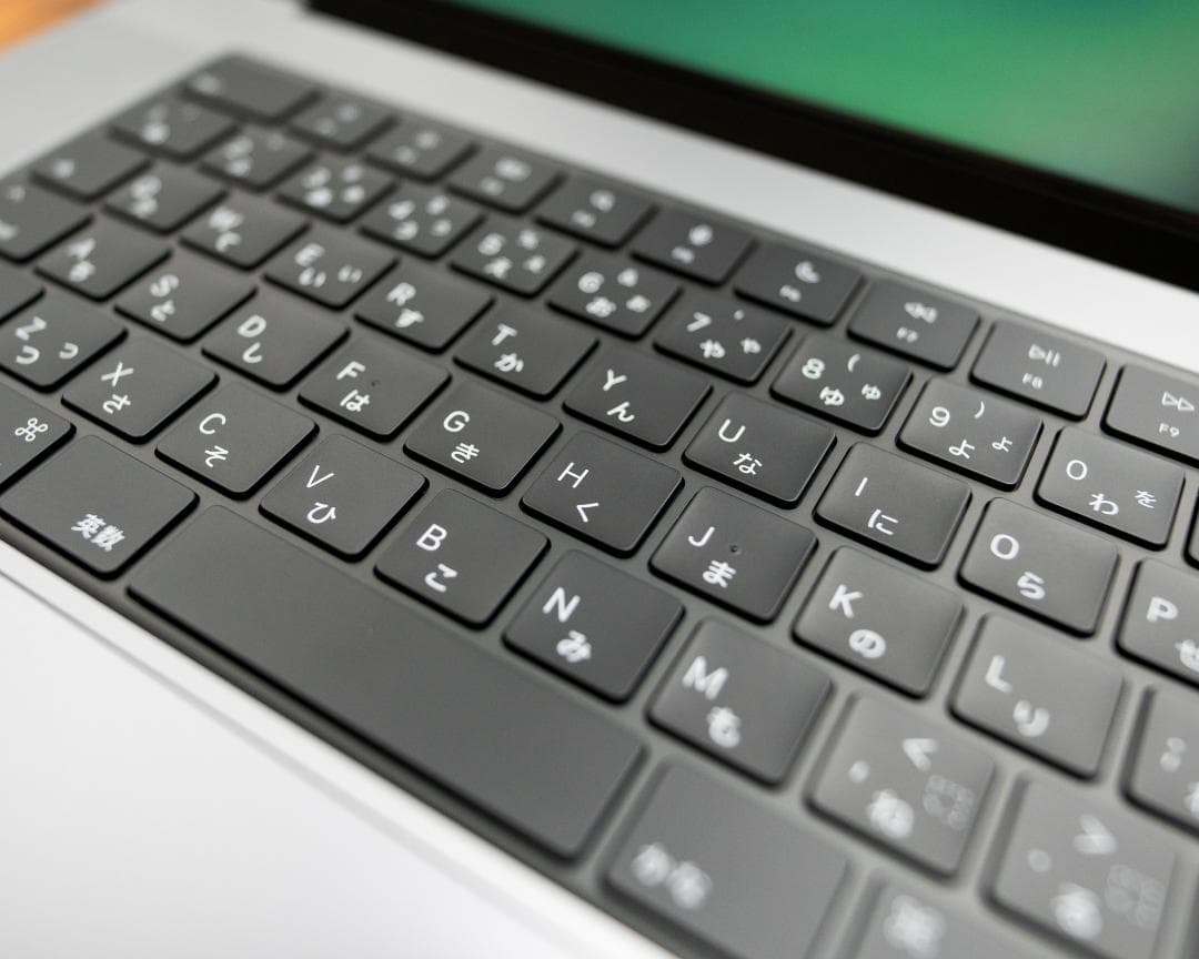 【超美品】MacBookPro 16インチ M1Max 32GB 1TB