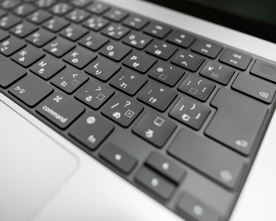 【超美品】MacBookPro 16インチ M1Max 32GB 1TB