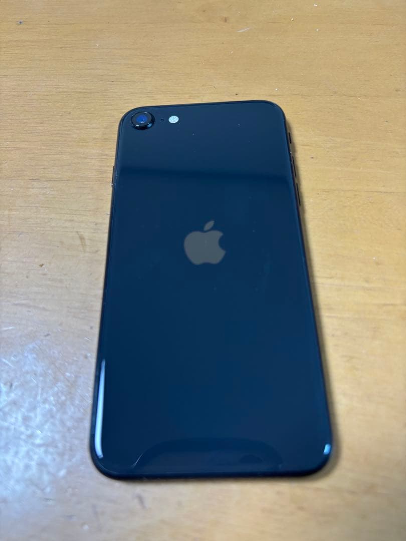 Apple iPhone SE (第2世代) ブラック64G