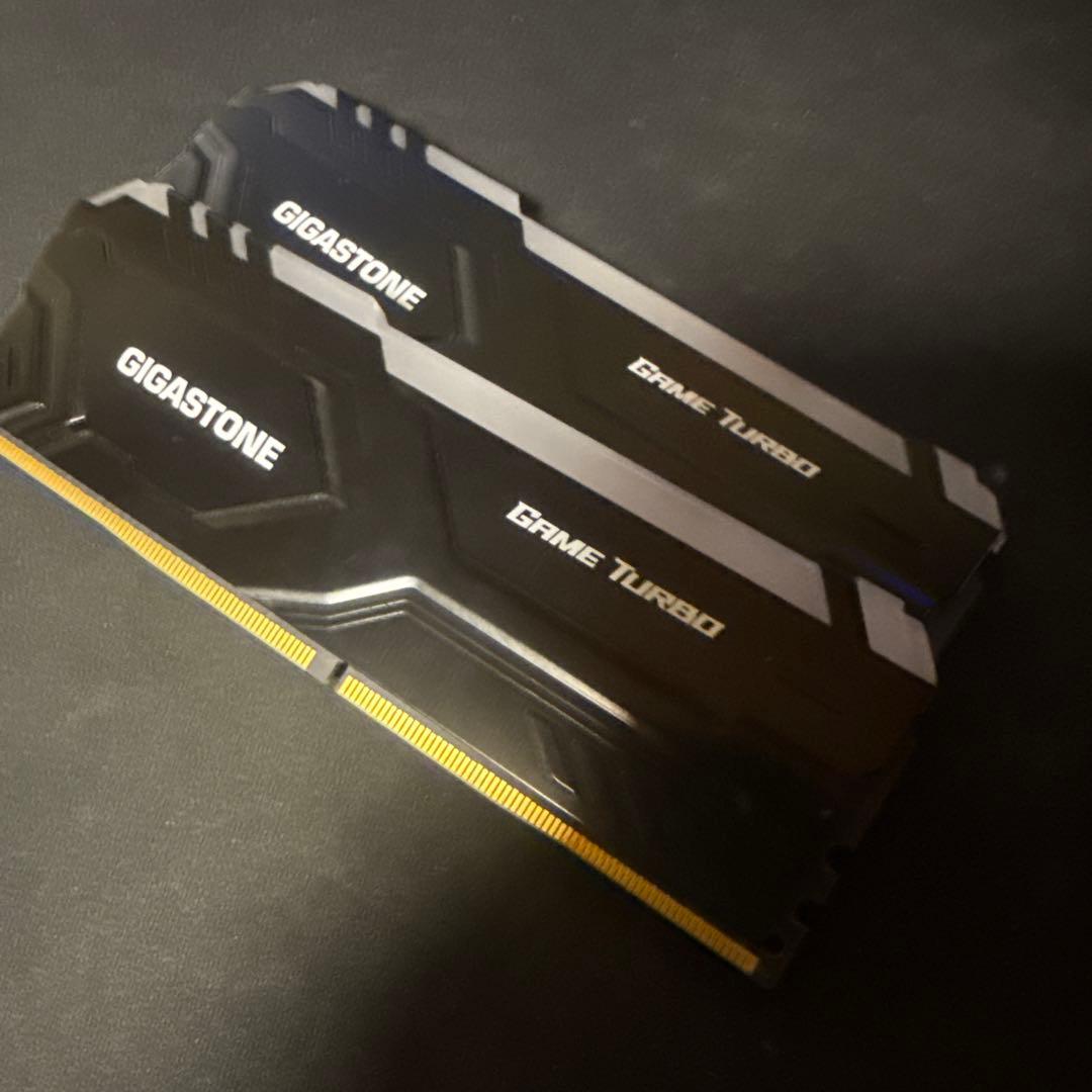GIGASTONE Game Turbo メモリ発光型 DDR4