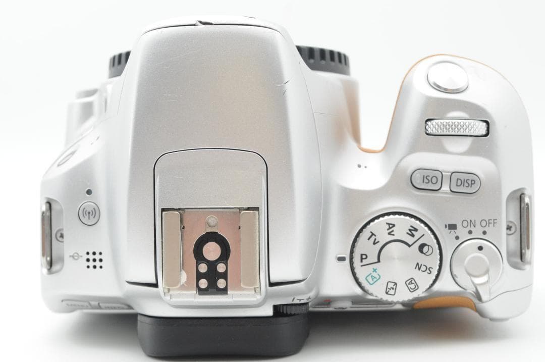 ☆超美品⑥☆新春初売りSALE☆ Canon EOS Kiss x9 トリプル