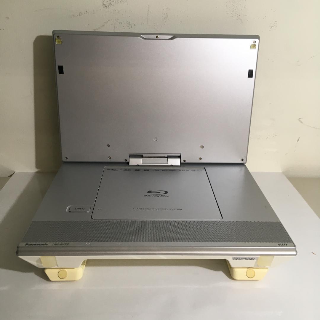 ポータブルテレビ　パナソニック　DMP-BV300　ブルーレイディスクプレーヤー