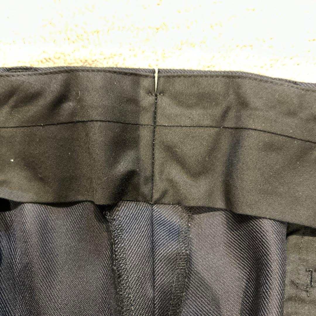 ブリッラペルイルグスト　ビジネススーツ　濃紺　44