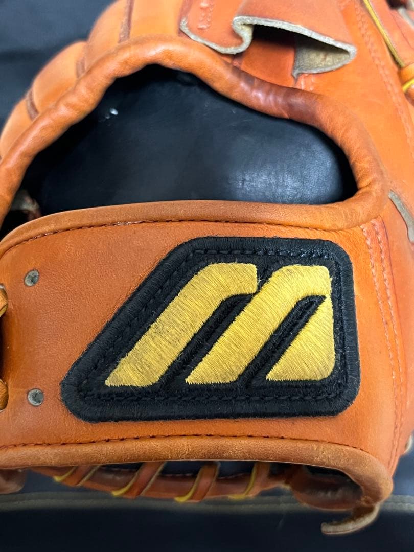 ミズノプロ　硬式　投手用　Mマーク　キップレザー