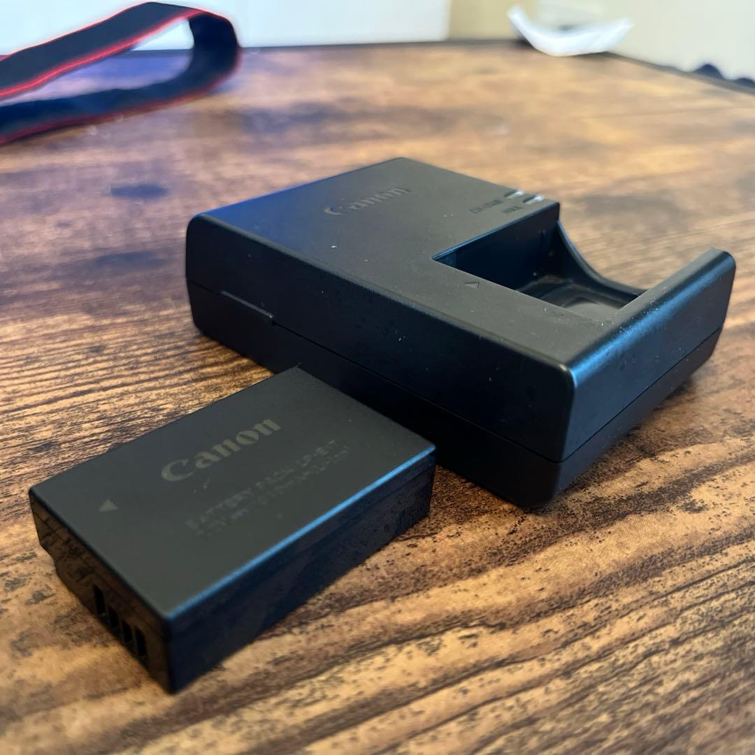 フィルムカメラ CanonEOSKissX10 EFS18-55IS STM Kit