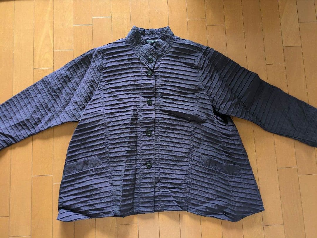 タグ付き。YACCOMARICARD ピンタックシャツ