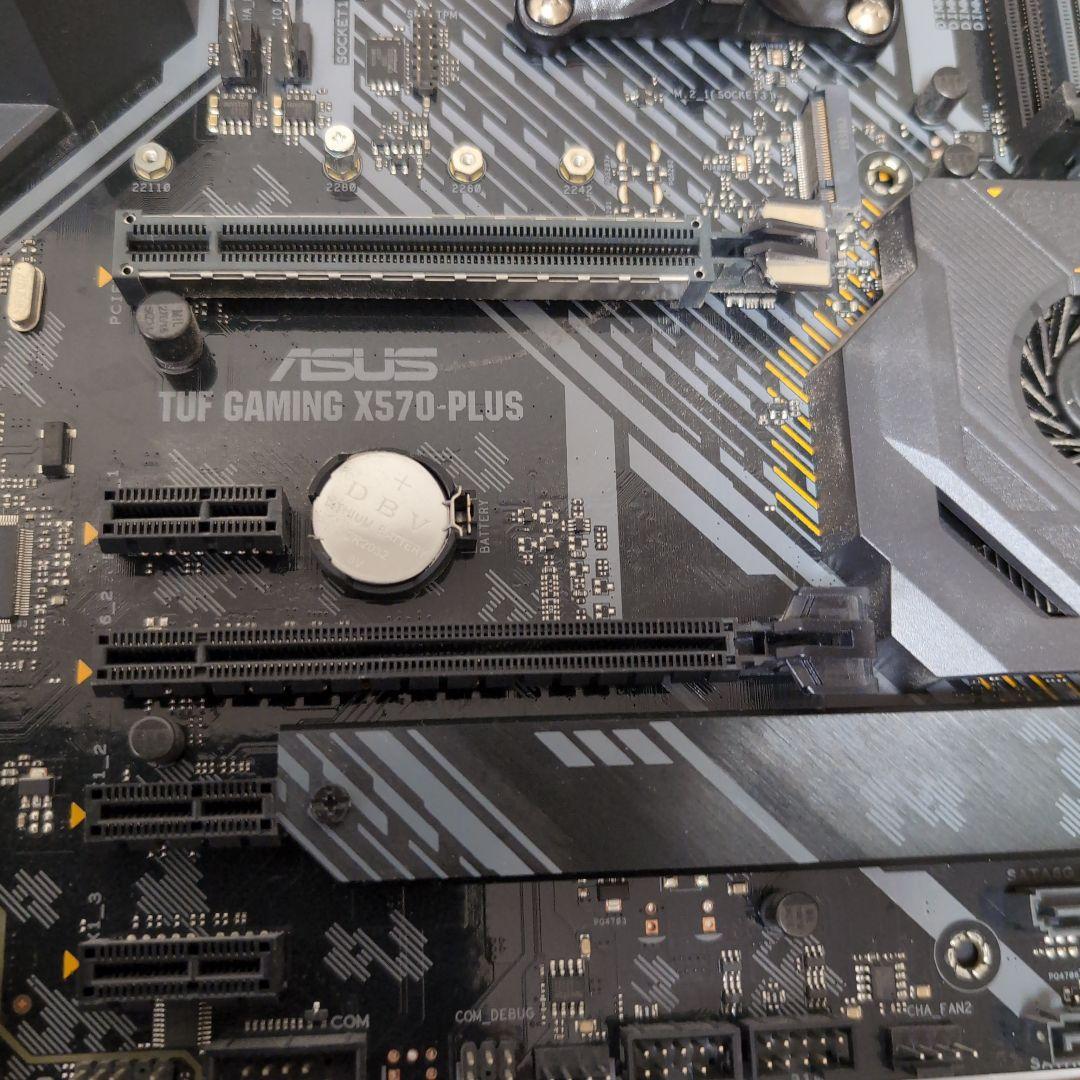 CPU Ryzen7 5800X3D + TUF X570 + 32GB 3600mhz