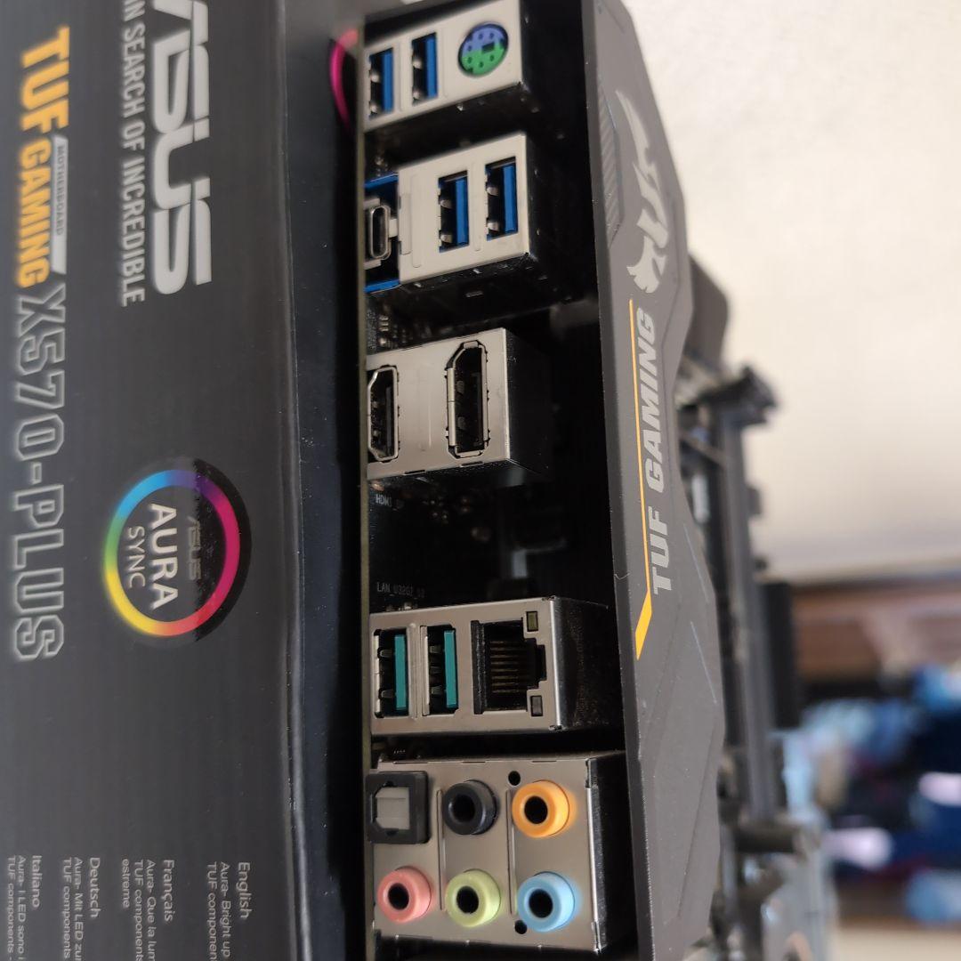 CPU Ryzen7 5800X3D + TUF X570 + 32GB 3600mhz