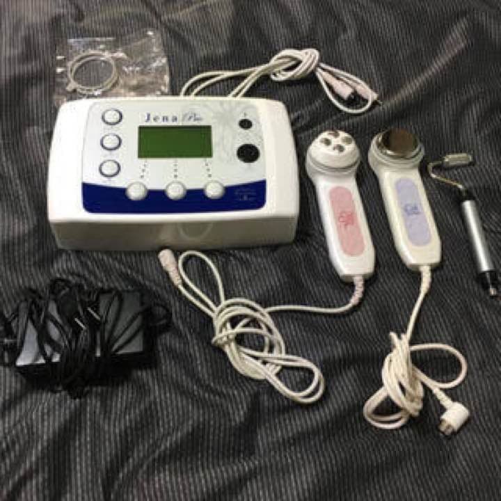 Dr.jenaの美顔器(今月末まで値下げします)