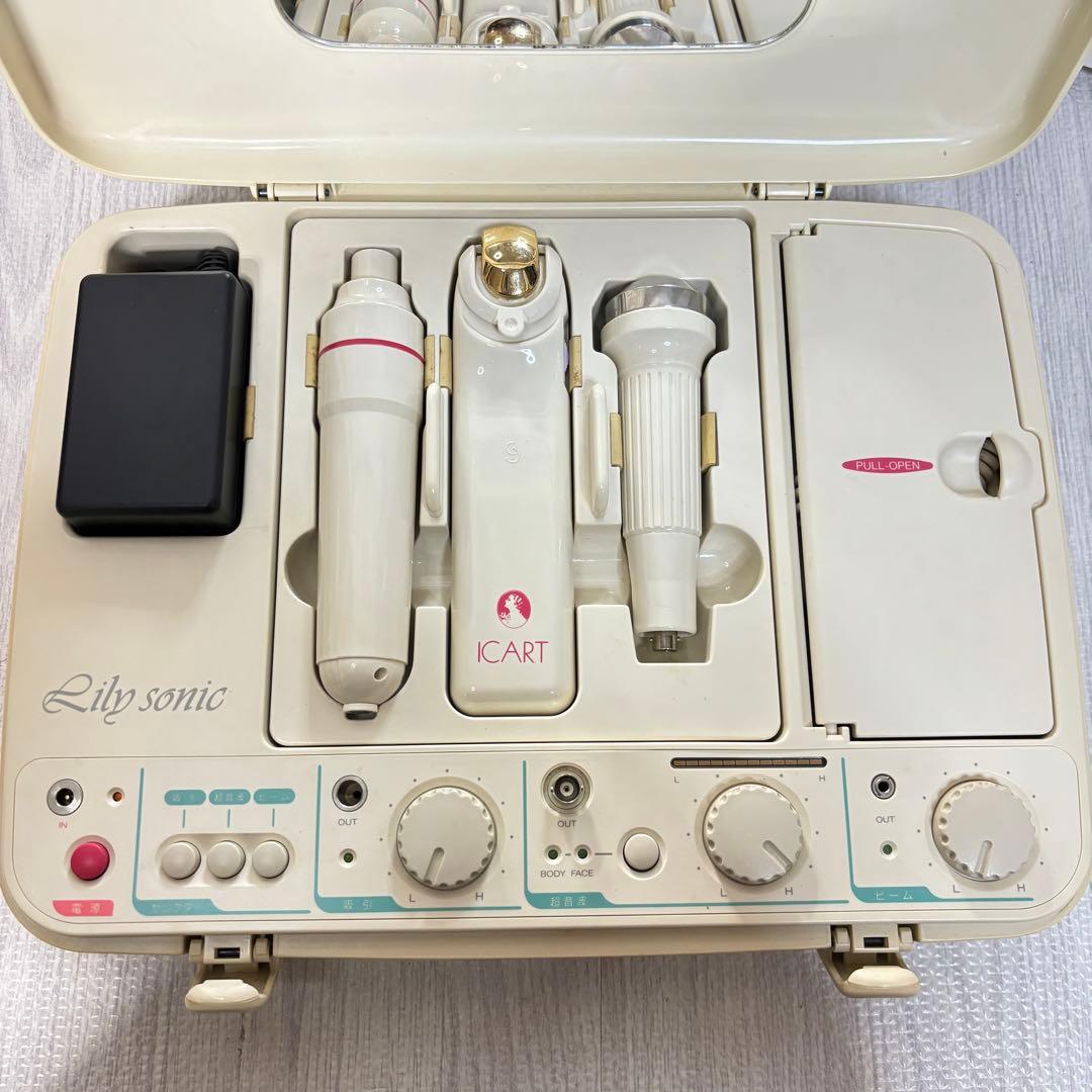サミット インターナショナル　超音波多機能美容機　リリーソニック 中古品