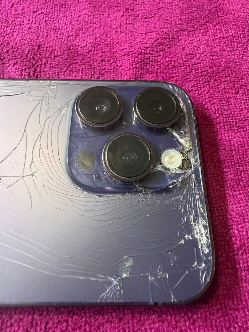 iPhone14pro 256GB パープル　背面割れ有 不具合無し修復歴無し