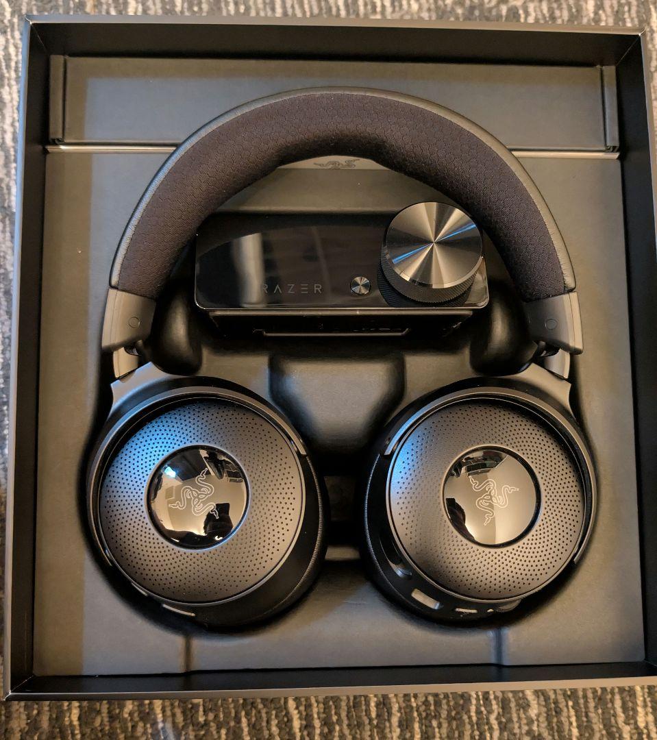 Razer KRAKEN V4 PRO ゲーミングヘッドセット