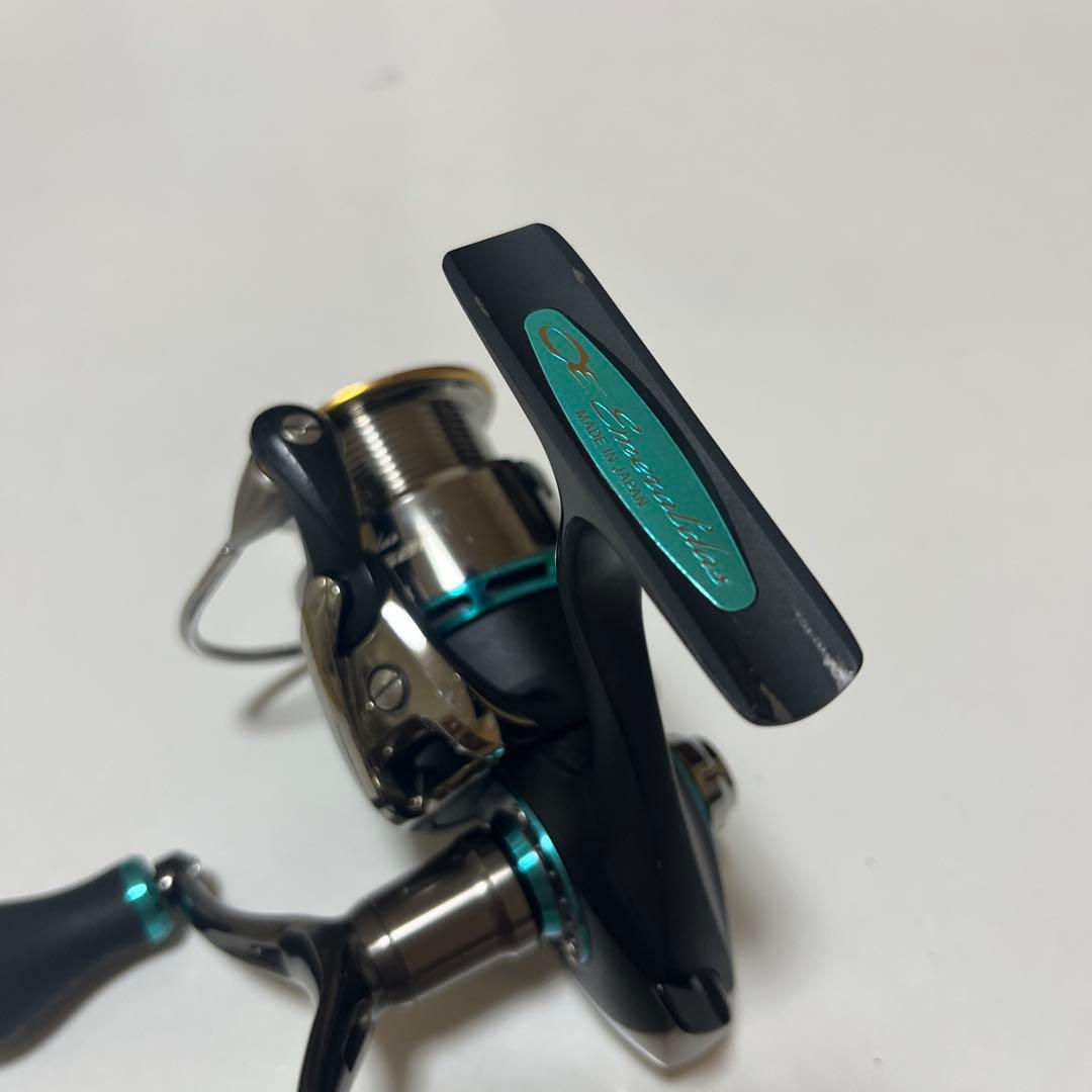 ダイワ エメラルダス コロッサル 2508RH エギング