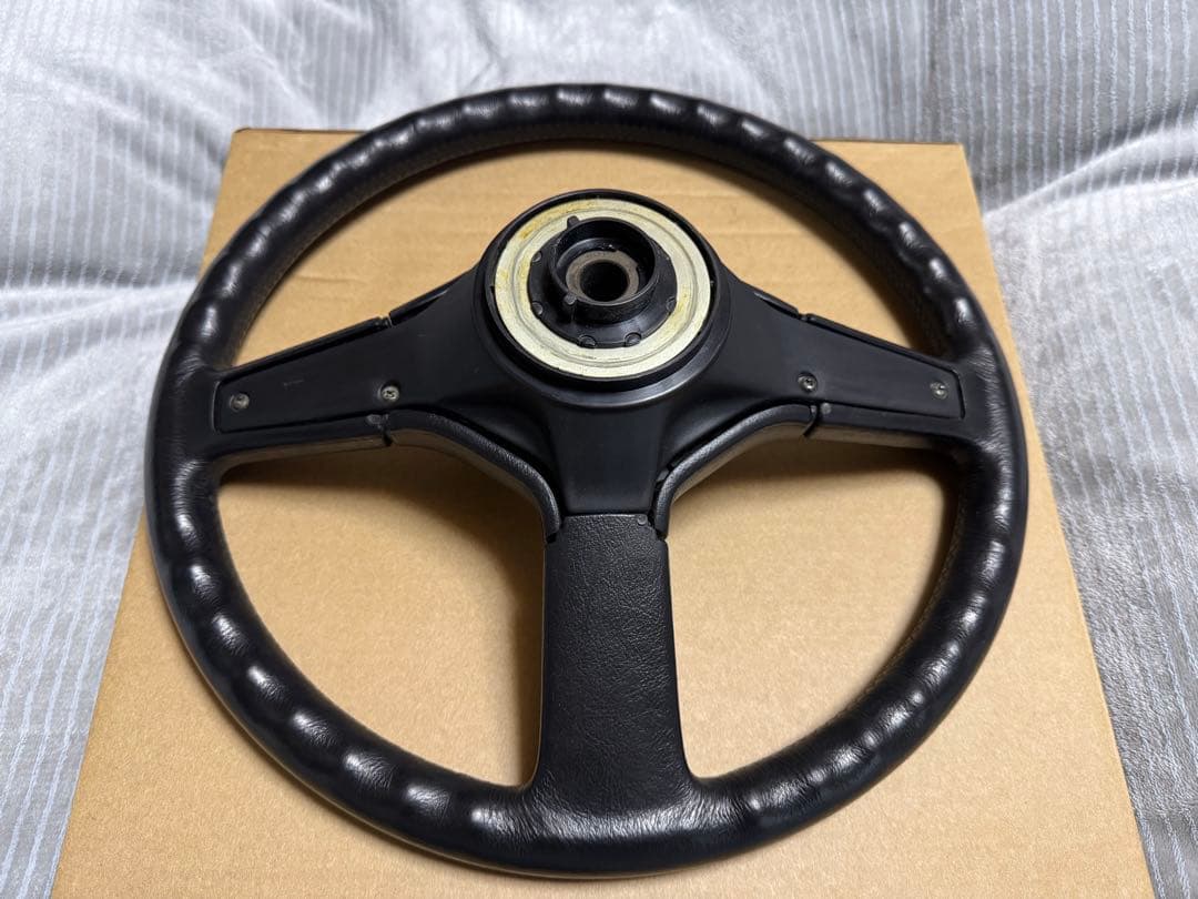 【美品】日産スカイラインR31 純正ハンドル　ステアリング