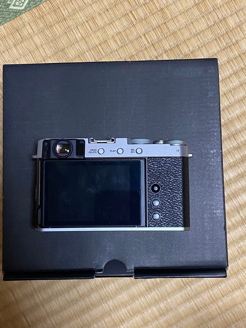【美品】FUJIFILM X-E4 + XC 15-45