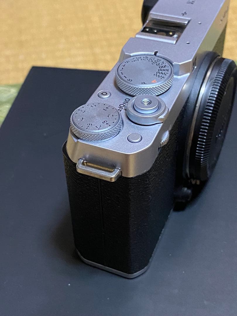 【美品】FUJIFILM X-E4 + XC 15-45