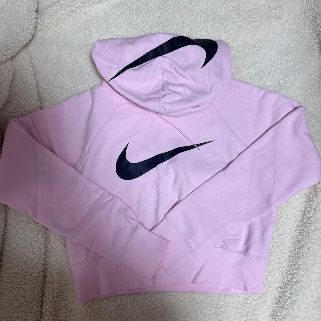 Nike ピンク フード付き クロップドスウェット