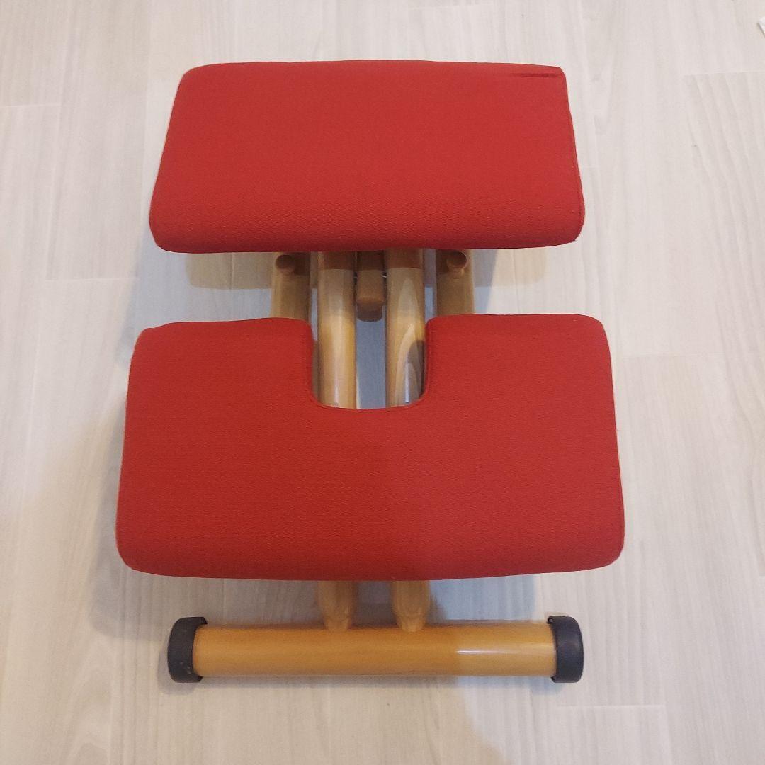 ヴァリエール マルチバランスチェア レッド ジュニア用アタッチメント付き