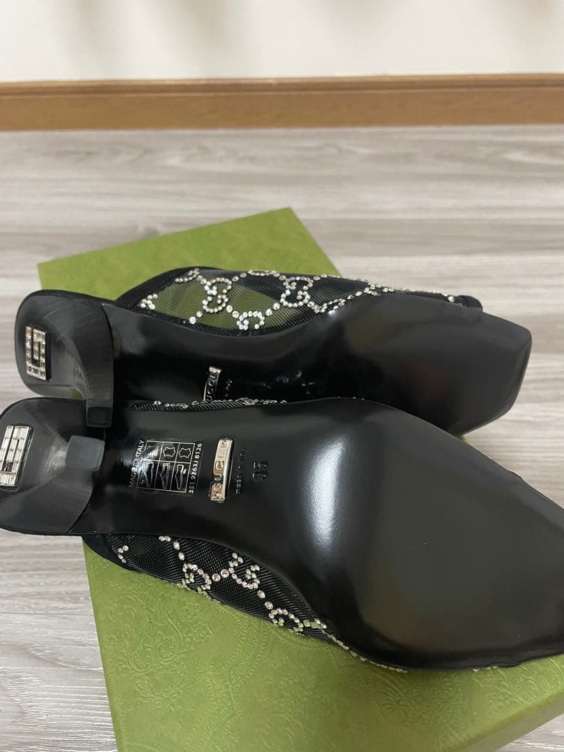 グッチ　サンダル