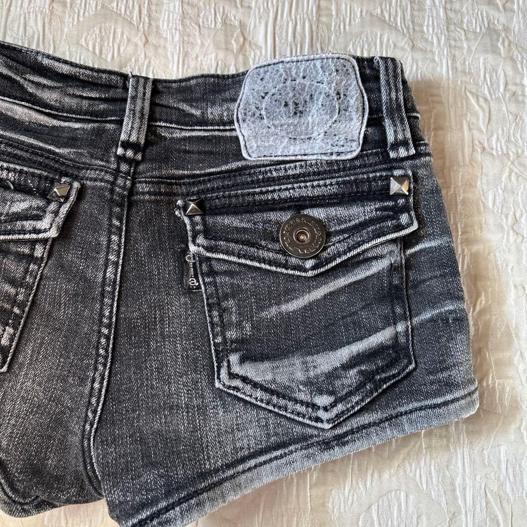d.i.a.ダイヤ ダメージ加工ショートパンツ Y2K 平成ギャル系