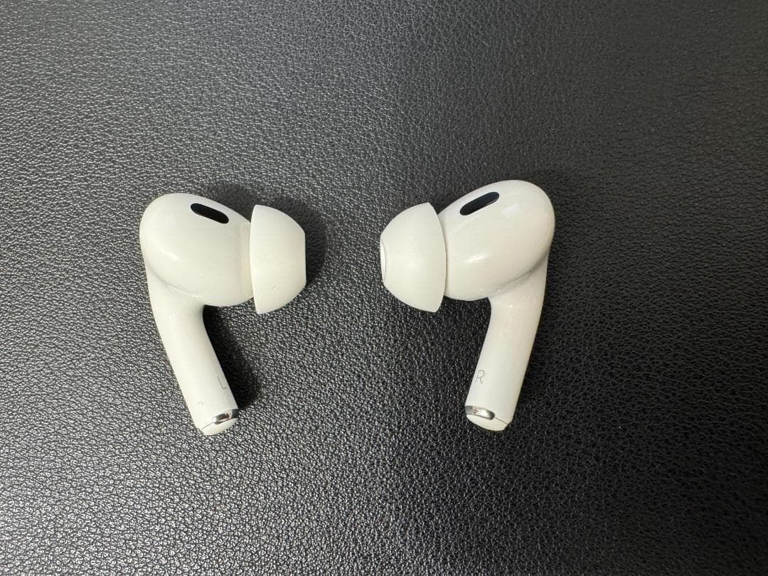 ポ*ョ様 Apple AirPods Pro 第2世代 MagSafe充電 US