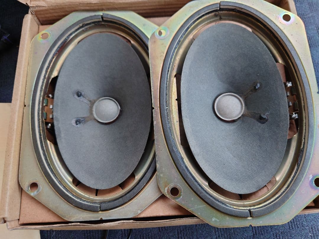 楕円スピーカー