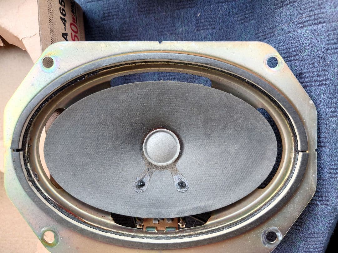 楕円スピーカー