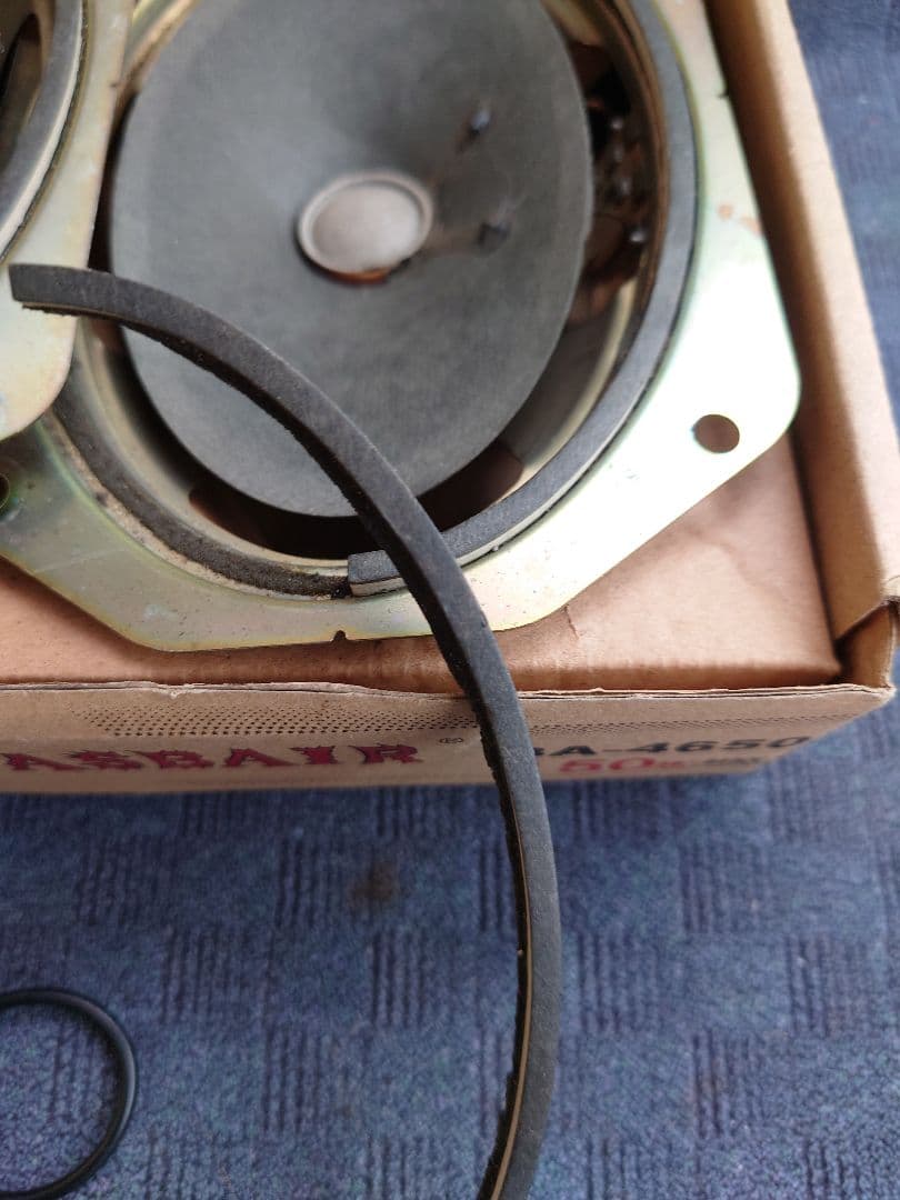 楕円スピーカー