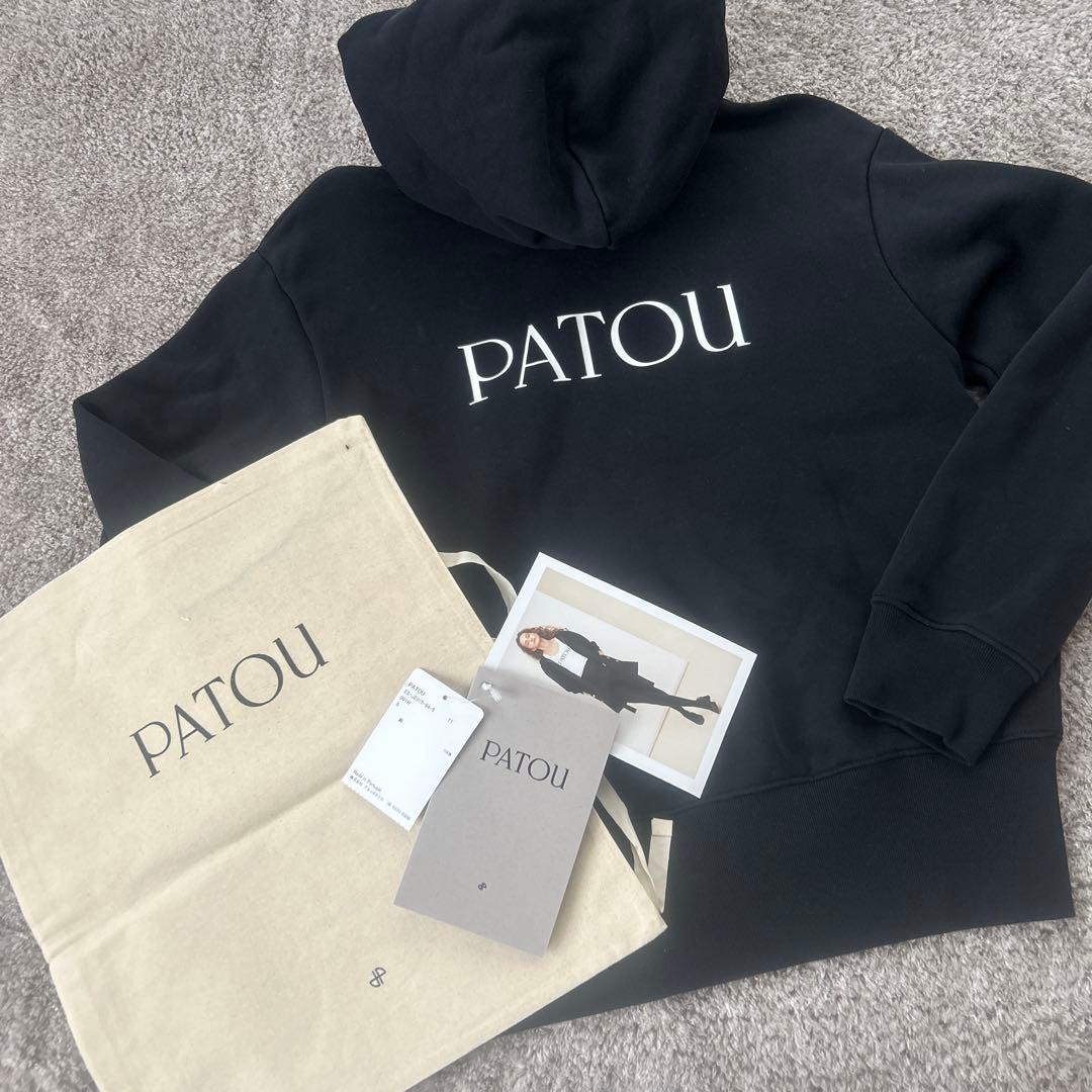 PATOU ブラック フード付きパーカー