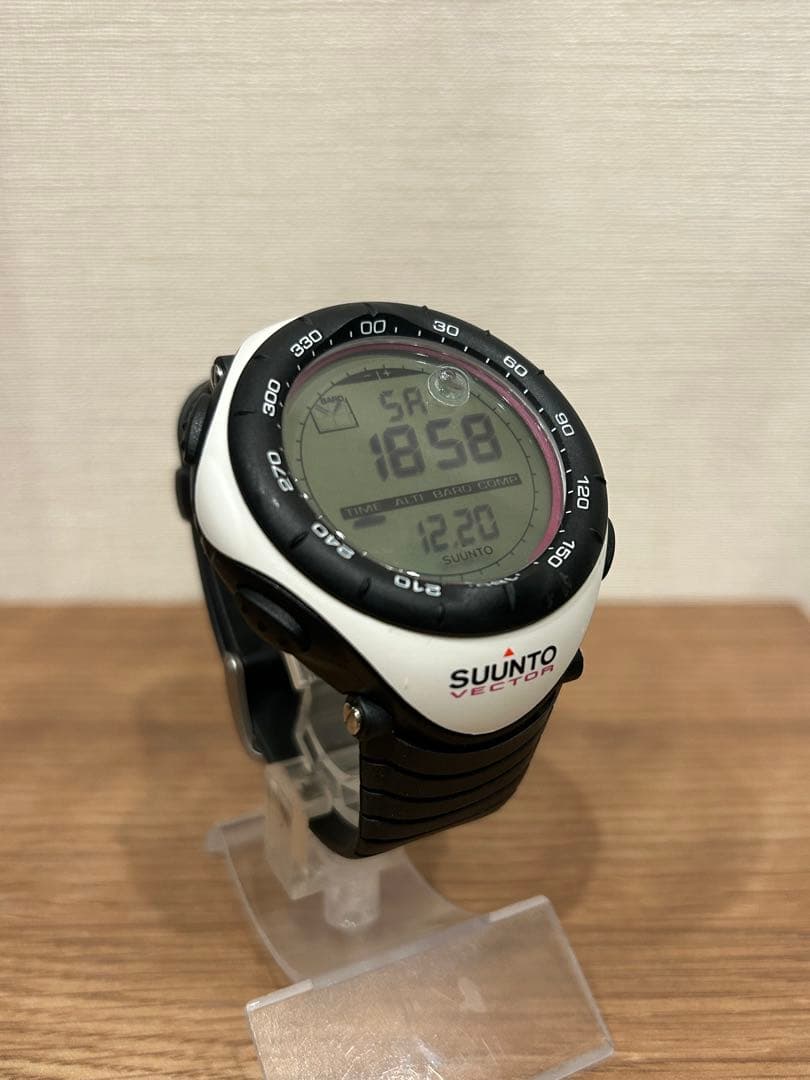 SUUNTO VECTOR ノーザンホワイト スント ベクター コア レガッタ