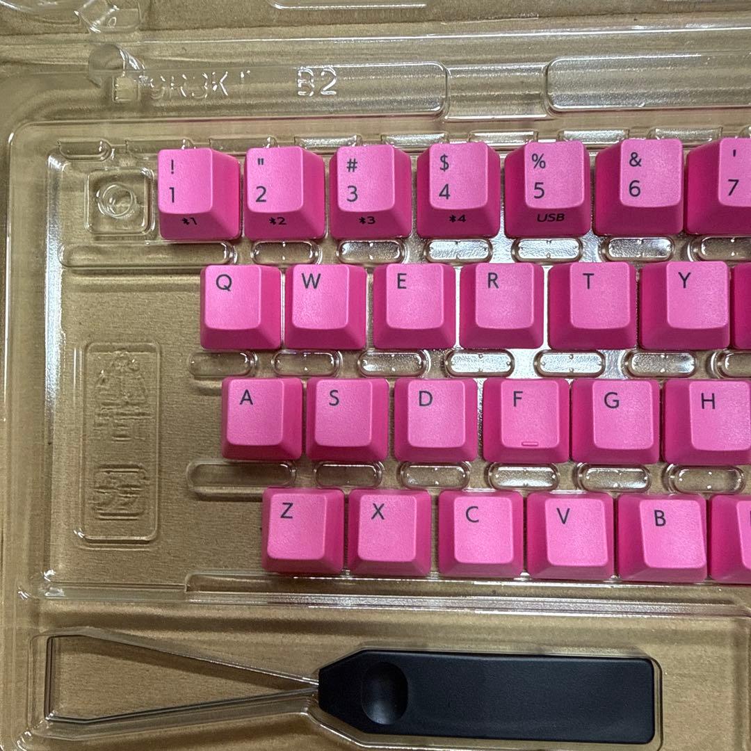 REALFORCE　カラーキーキャップ　R3/R3S　ピンク　M0344J