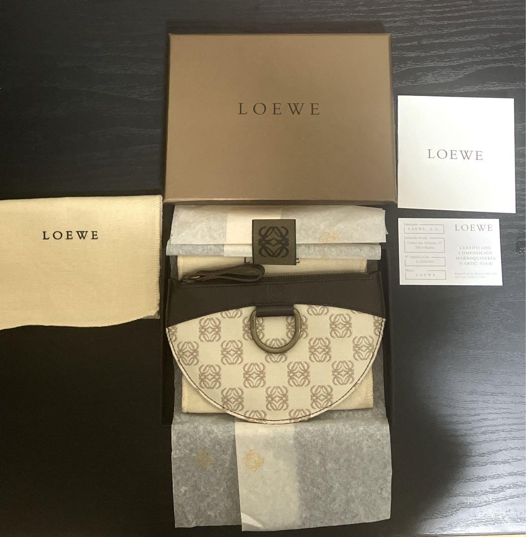 美品　ロエベ LOEWEケース 小銭入れ アナグラム 箱＆ギャランティ付