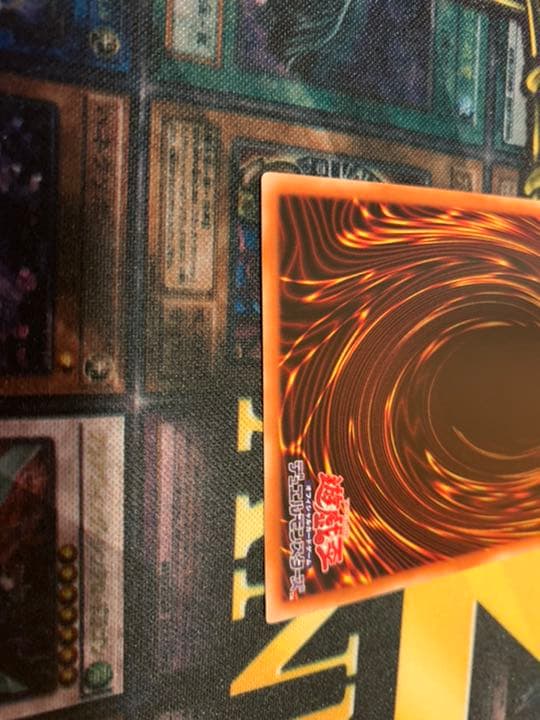 地霊媒師アウス　プリズマ