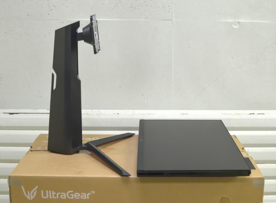 LG UltraGear ゲーミングモニター 24GN650