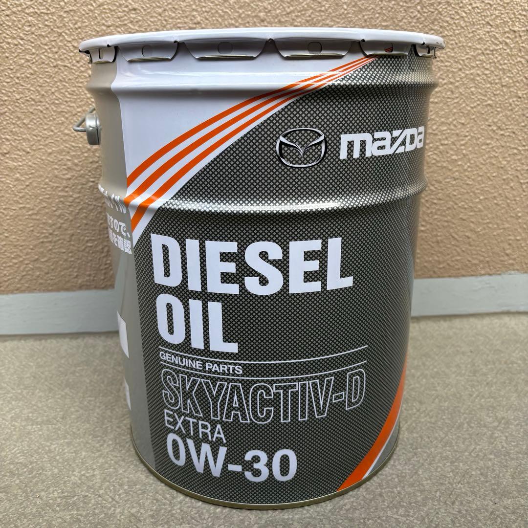 マツダ　純正エンジンオイル　ＳＫＹＡＣＴＩＶ−Ｄ　０Ｗ−３０　ディーゼル