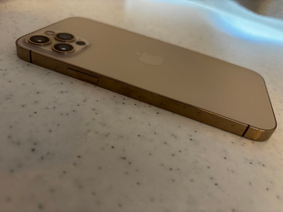Apple iPhone 12 Pro ゴールド本体　256GB