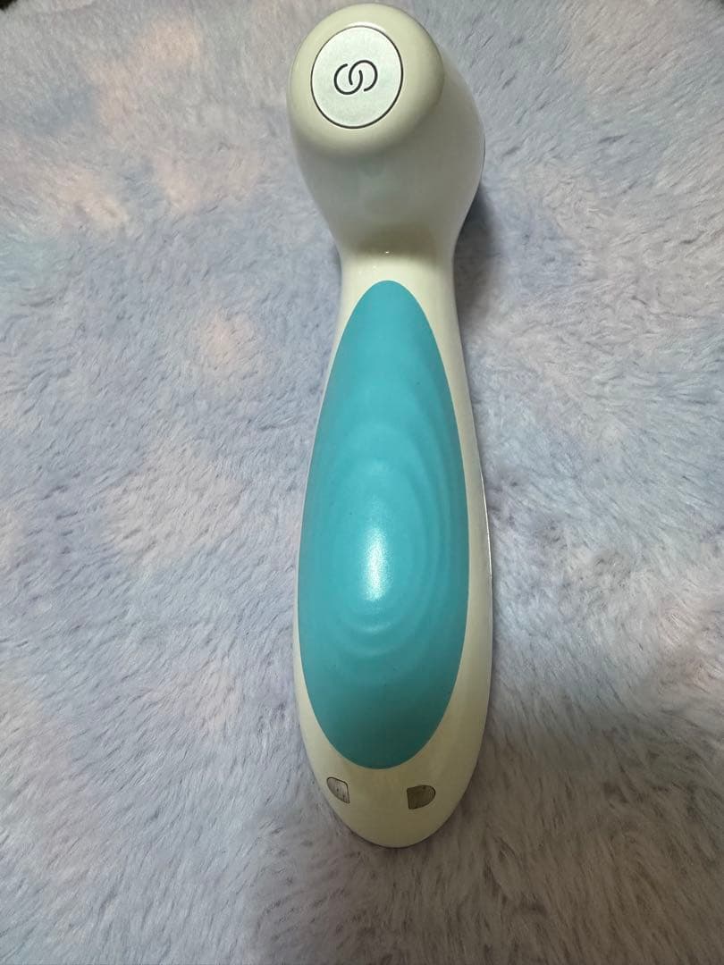 ハンドヘルド美顔器 ホワイト・ブルー