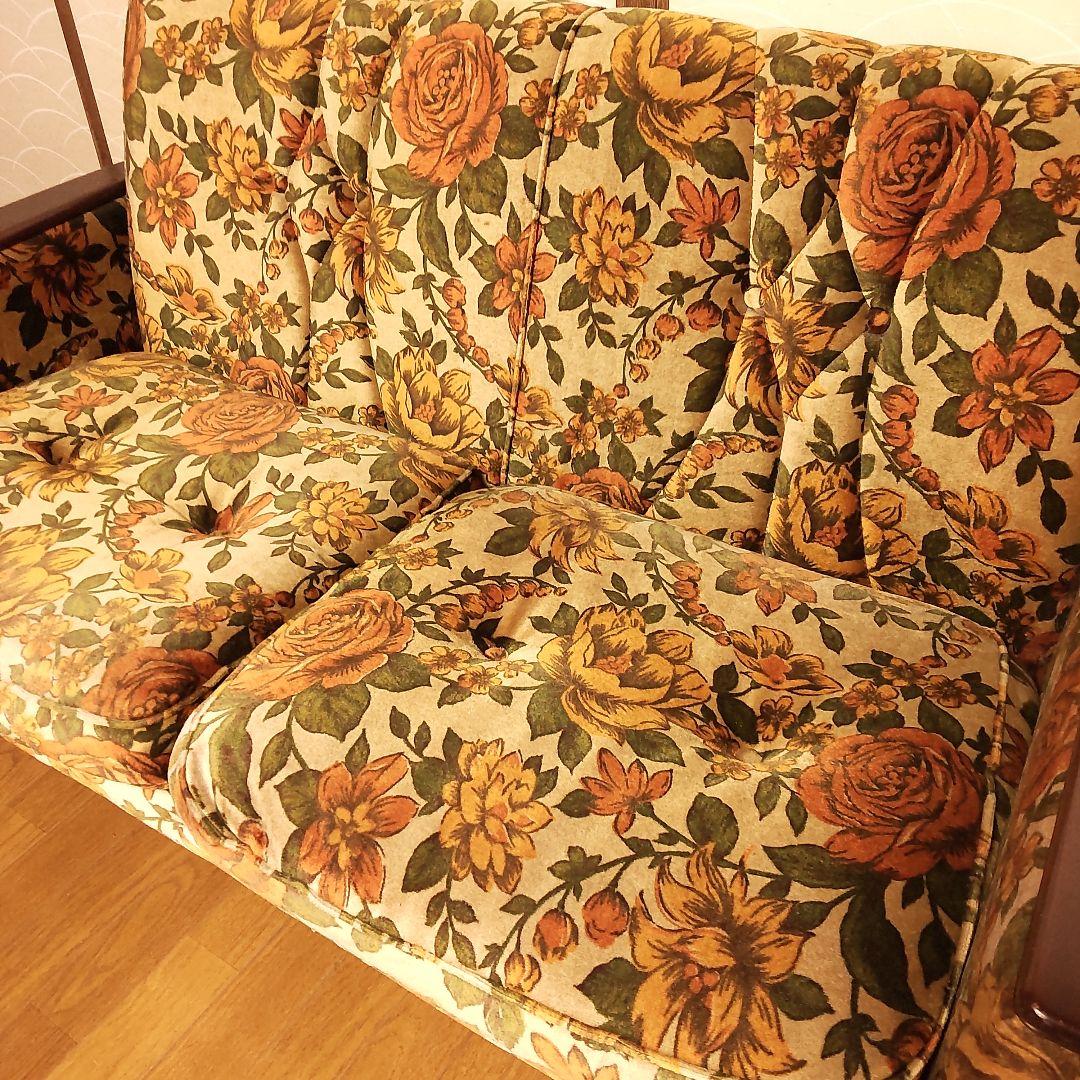 ぷ*ん様 昭和レトロ 花柄 2人掛け ソファ 大柄 モダン ふわふわ