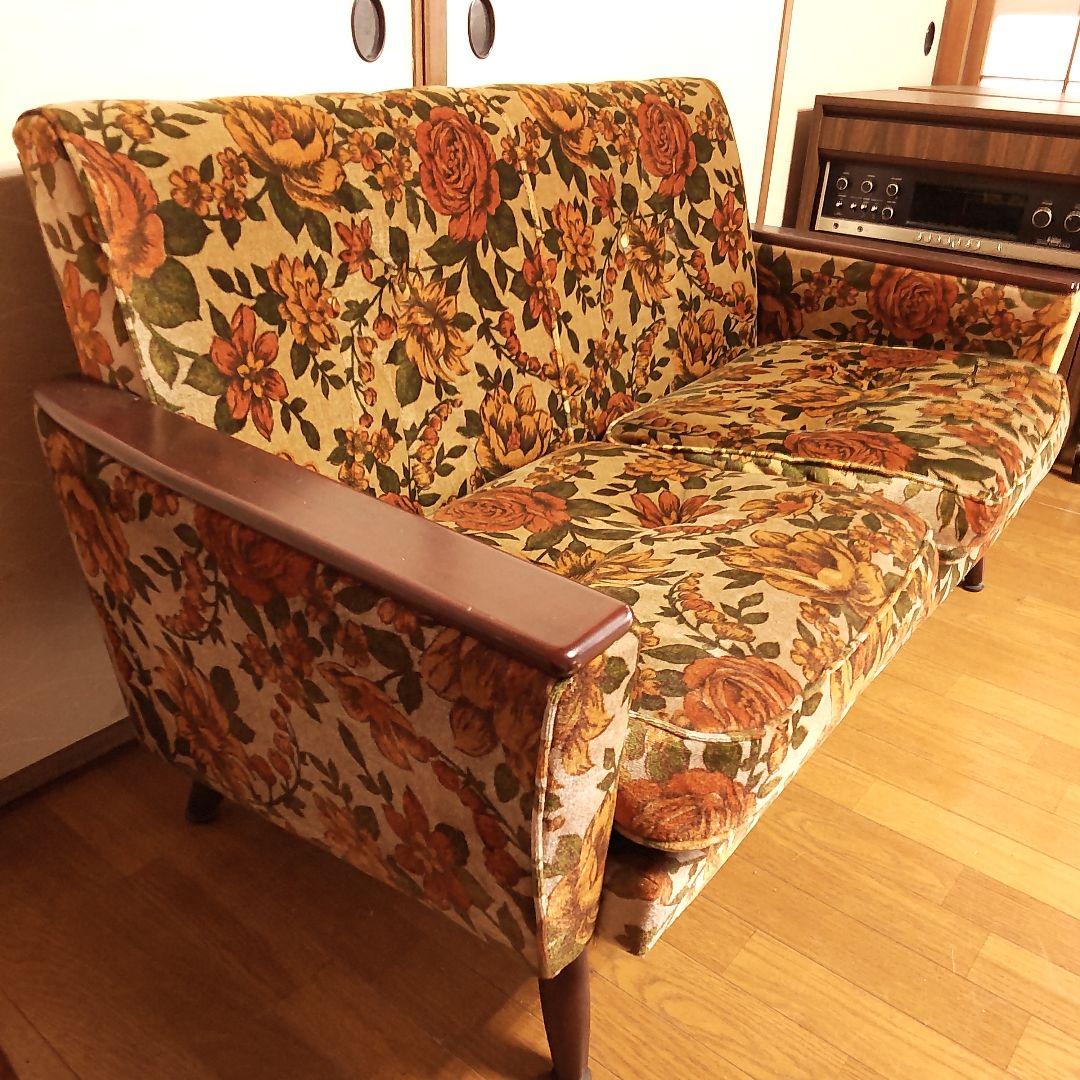 ぷ*ん様 昭和レトロ 花柄 2人掛け ソファ 大柄 モダン ふわふわ