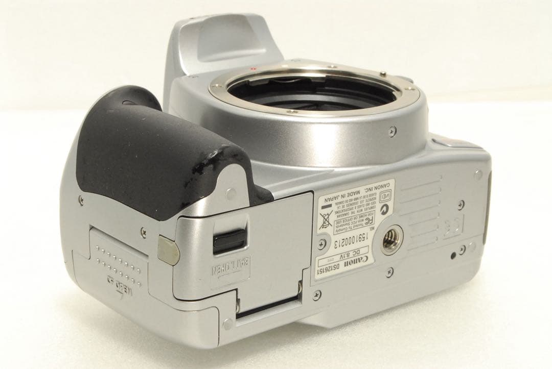 Canon EOS Kiss X ❤️ダブルレンズ キヤノン シルバー 一眼レフ