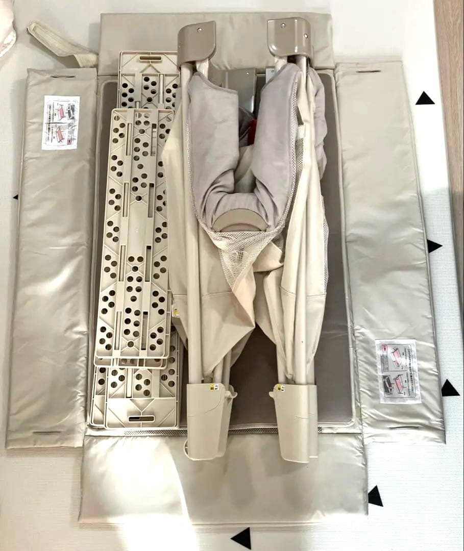 【美品】Aprica ココネルエアープラス AB ホワイトベージュ