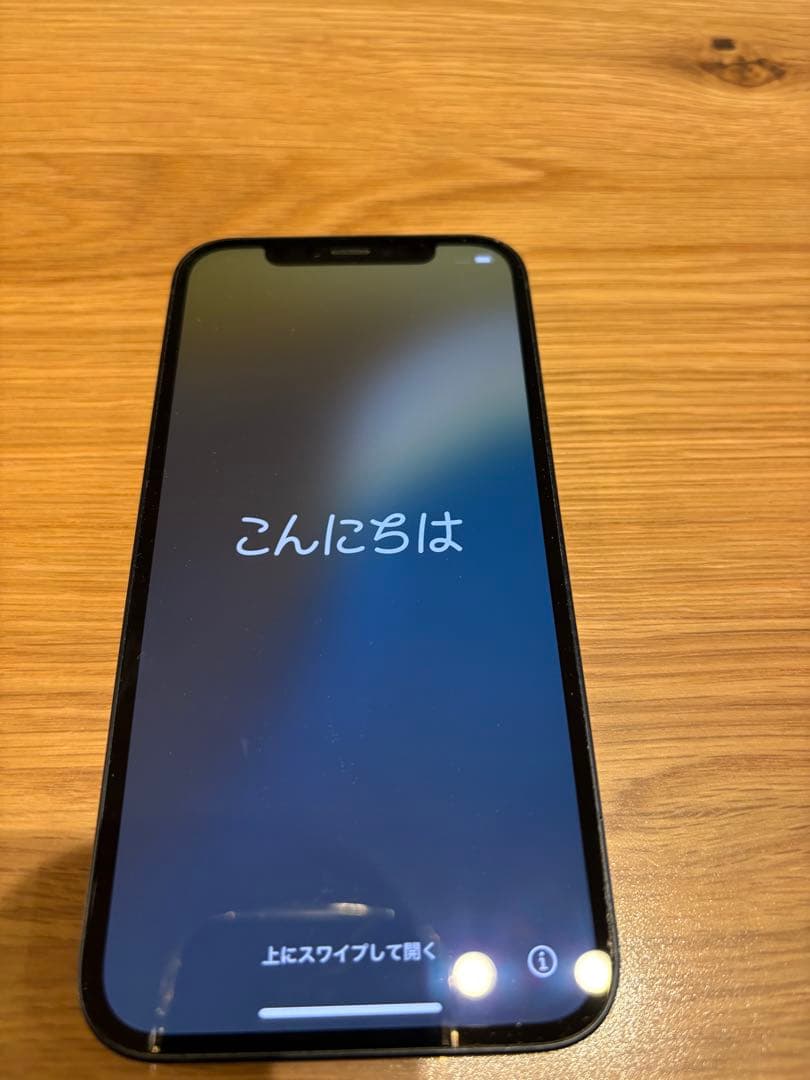 ゆ*ち様 Apple iPhone 12 ブラック 6.1インチ 本体　64G