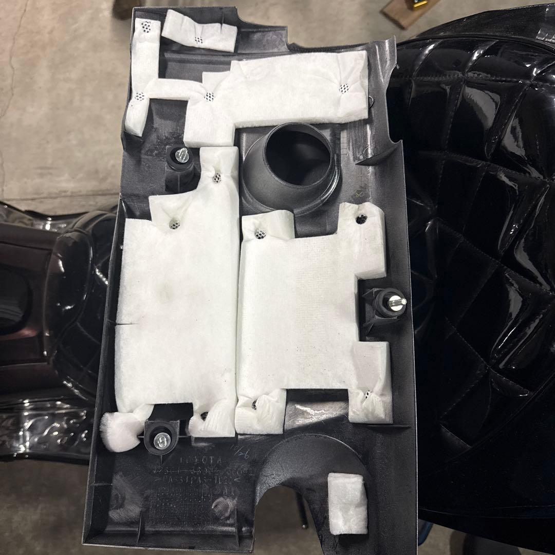 アルファード　エンジンカバー 2500 ヴェルファイア