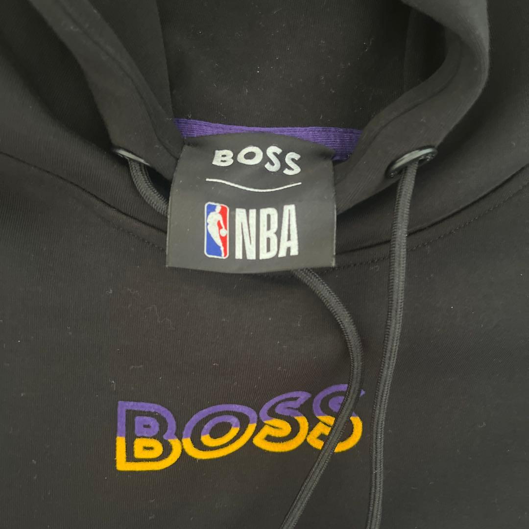 BOSS ロサンゼルス・レイカーズ フード付きスウェット