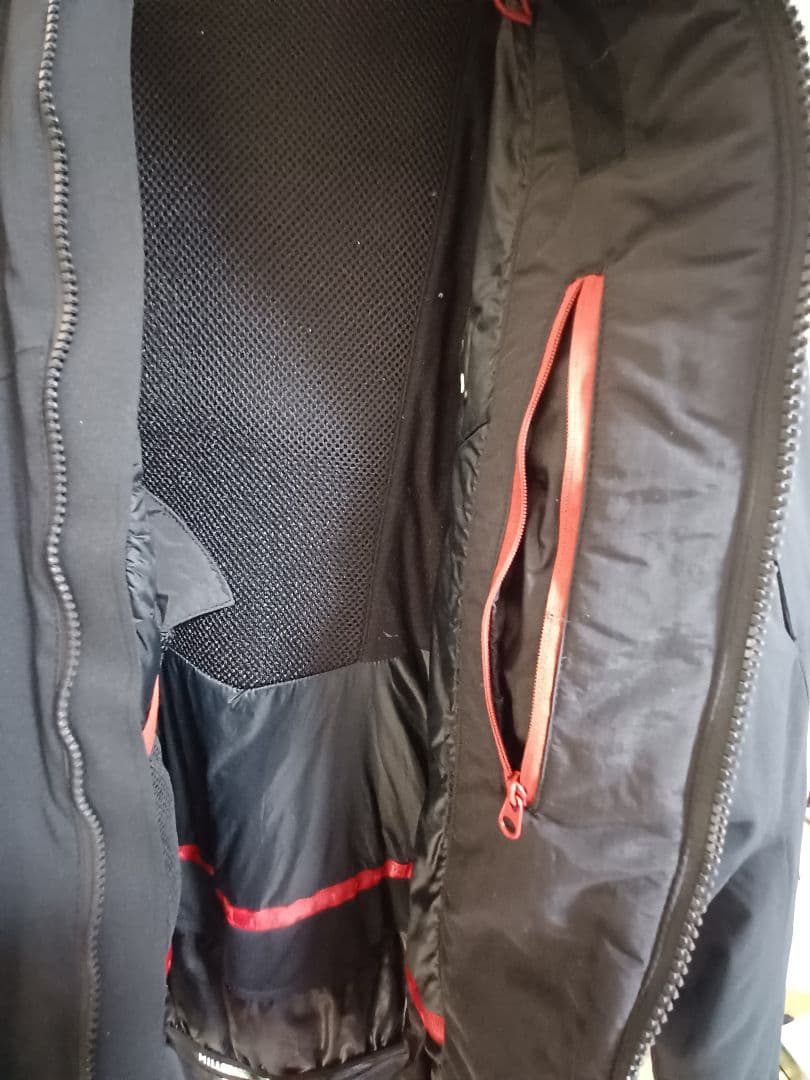 ミレーMILLET マウンテン（スキー）ジャケット